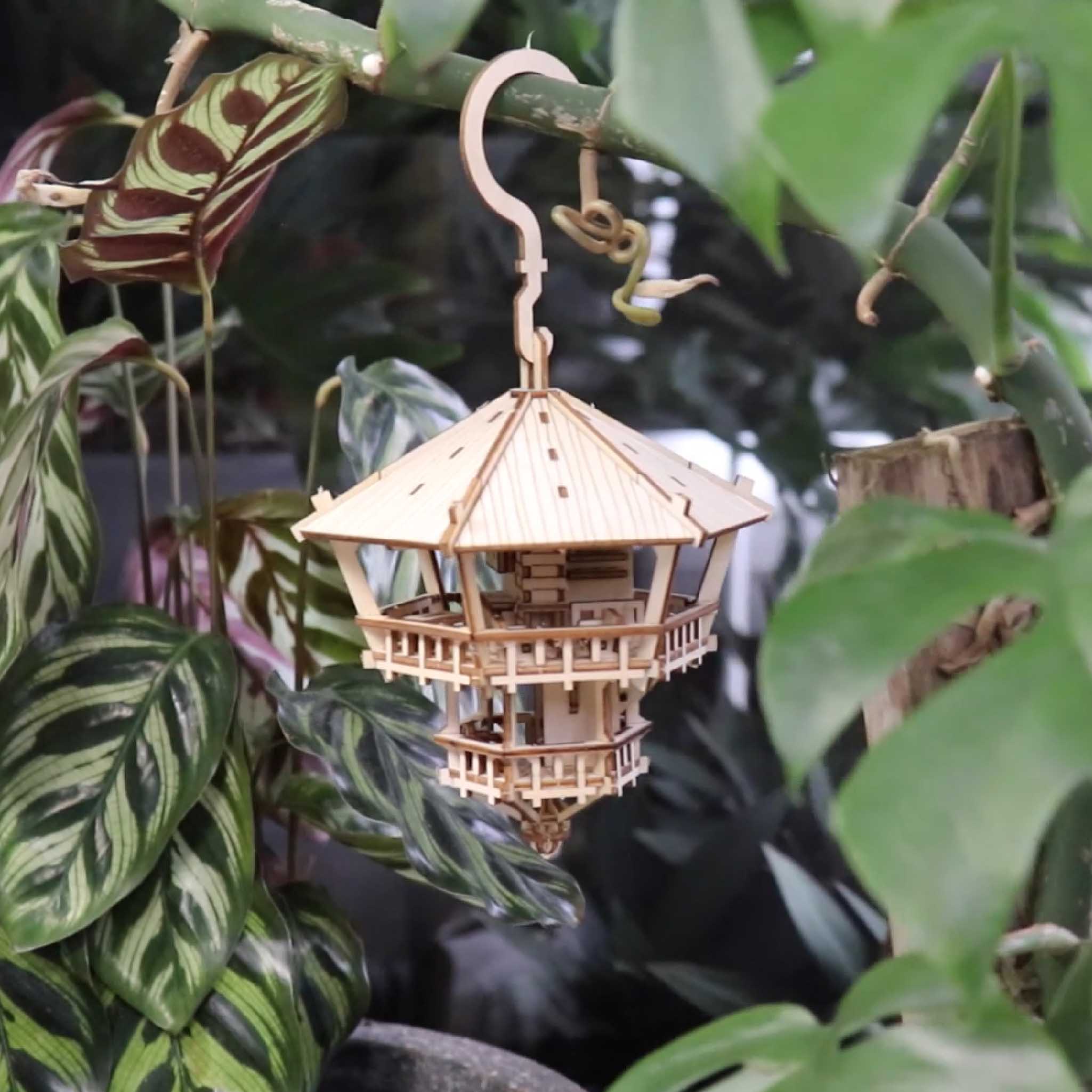 Treetop Hideaway - Image 9